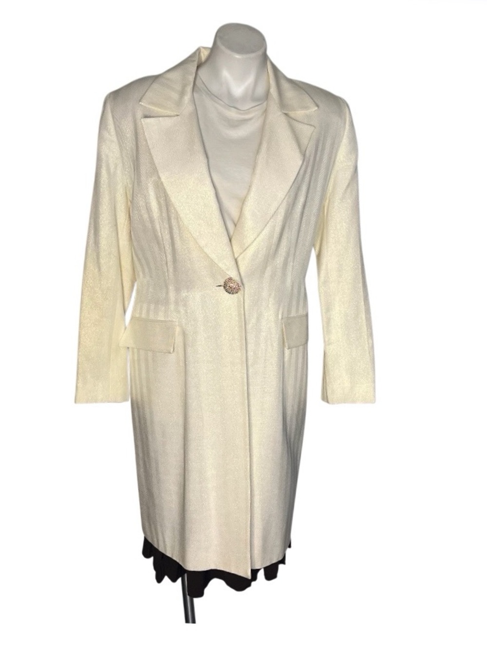 LILY & TAYLOR Ivory Blazer Coat Longline Crystal Buttons Shimmer Fabric Size 14